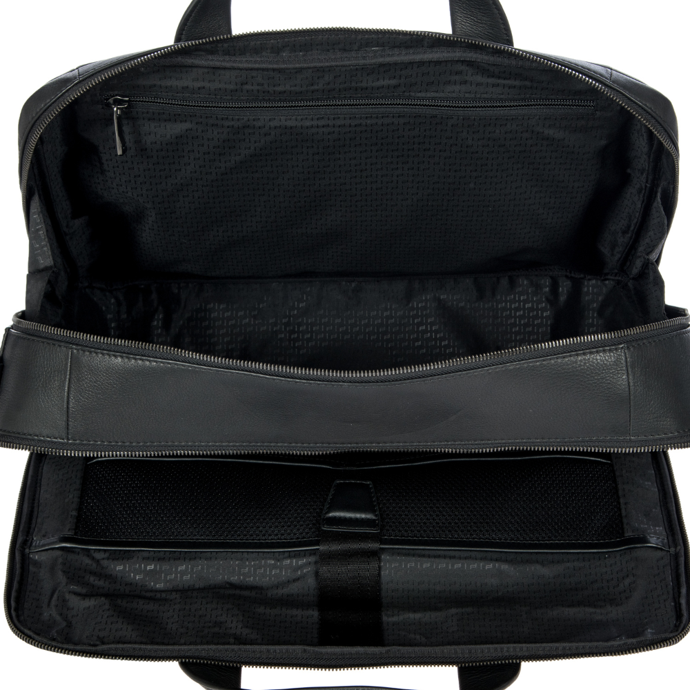 OLE01501.001-porsche-design-4.png