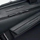 Geantă din piele Porsche Design Roadster S Negru OLE01500